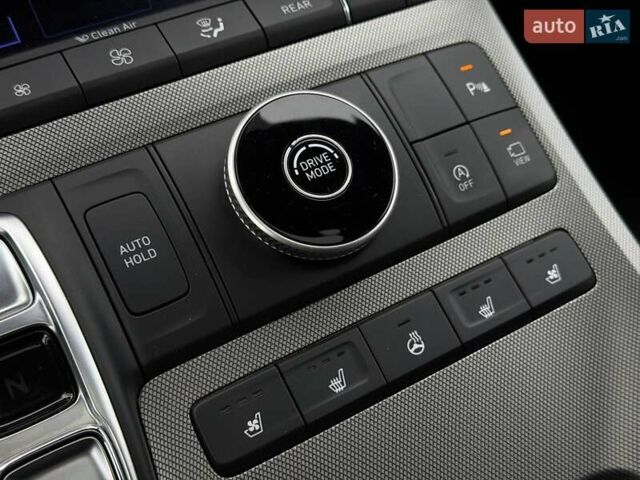 Черный Хендай Palisade, объемом двигателя 3.78 л и пробегом 121 тыс. км за 26900 $, фото 75 на Automoto.ua