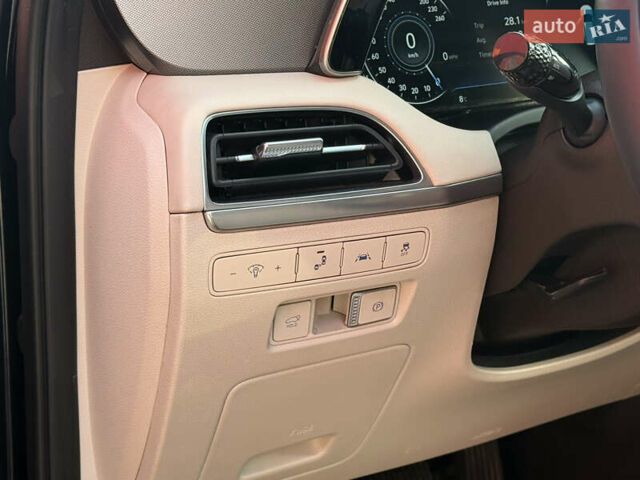 Черный Хендай Palisade, объемом двигателя 3.78 л и пробегом 66 тыс. км за 34000 $, фото 21 на Automoto.ua