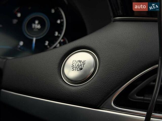 Черный Хендай Palisade, объемом двигателя 3.78 л и пробегом 121 тыс. км за 26900 $, фото 71 на Automoto.ua