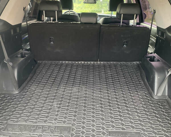 Черный Хендай Palisade, объемом двигателя 2.2 л и пробегом 125 тыс. км за 37900 $, фото 16 на Automoto.ua