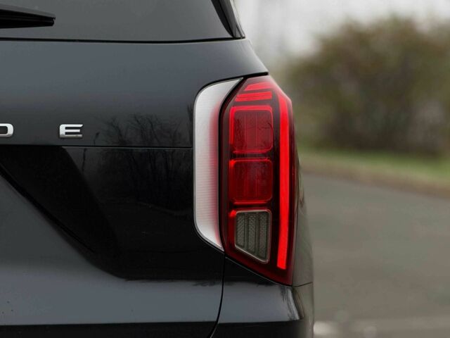 Черный Хендай Palisade, объемом двигателя 3.8 л и пробегом 121 тыс. км за 26900 $, фото 8 на Automoto.ua