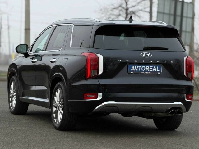 Черный Хендай Palisade, объемом двигателя 3.8 л и пробегом 121 тыс. км за 26900 $, фото 6 на Automoto.ua