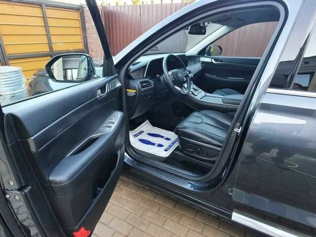 Черный Хендай Palisade, объемом двигателя 0 л и пробегом 89 тыс. км за 27900 $, фото 6 на Automoto.ua