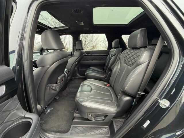 Черный Хендай Palisade, объемом двигателя 3.8 л и пробегом 121 тыс. км за 26900 $, фото 11 на Automoto.ua