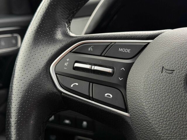 Черный Хендай Palisade, объемом двигателя 3.8 л и пробегом 121 тыс. км за 26900 $, фото 16 на Automoto.ua