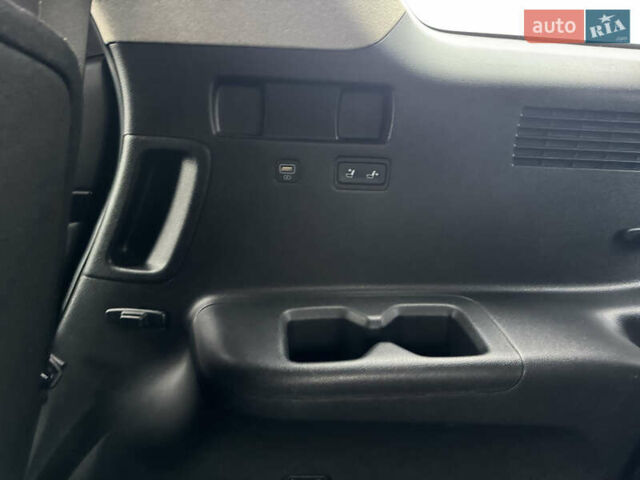 Чорний Хендай Palisade, об'ємом двигуна 3.78 л та пробігом 85 тис. км за 35000 $, фото 17 на Automoto.ua