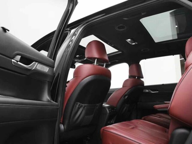 Чорний Хендай Palisade, об'ємом двигуна 2.2 л та пробігом 150 тис. км за 21957 $, фото 12 на Automoto.ua