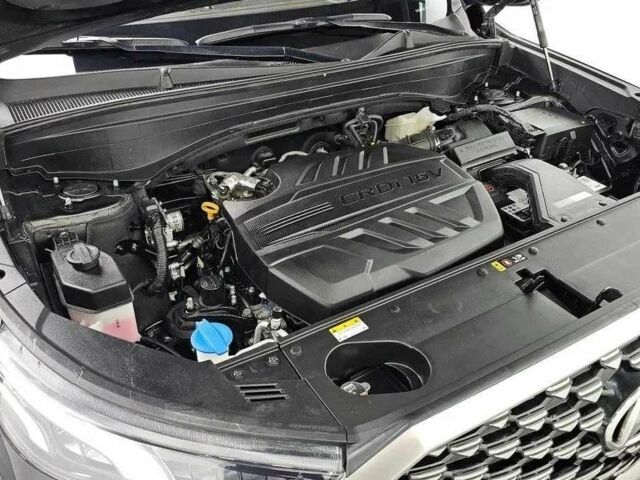 Черный Хендай Palisade, объемом двигателя 2.2 л и пробегом 45 тыс. км за 23000 $, фото 4 на Automoto.ua