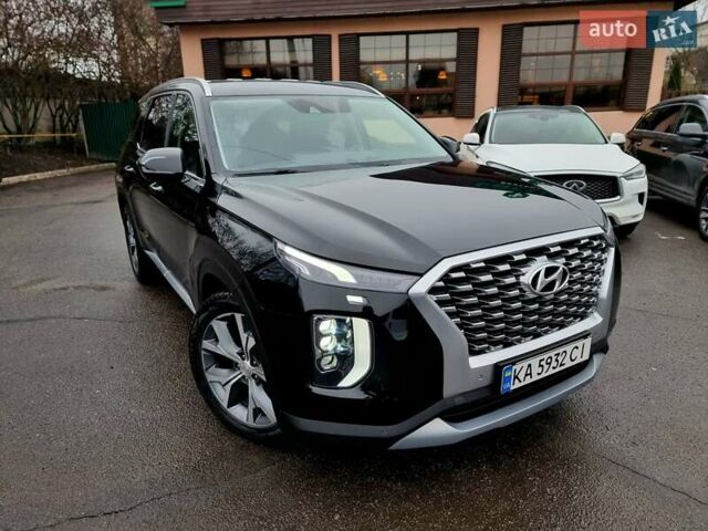 Черный Хендай Palisade, объемом двигателя 2.2 л и пробегом 107 тыс. км за 29900 $, фото 3 на Automoto.ua