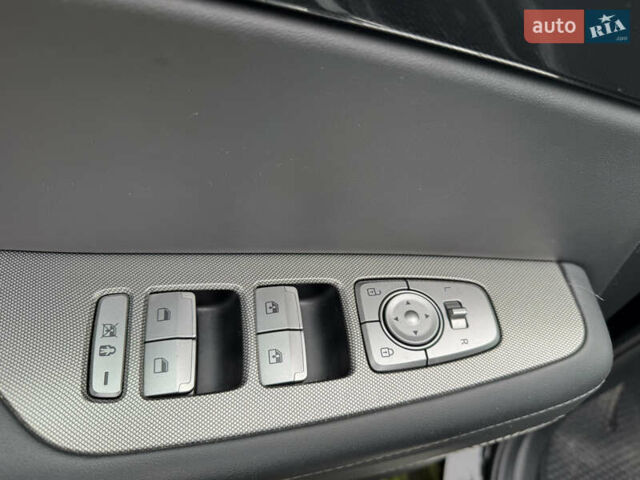 Чорний Хендай Palisade, об'ємом двигуна 3.78 л та пробігом 85 тис. км за 35000 $, фото 10 на Automoto.ua