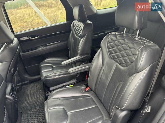 Чорний Хендай Palisade, об'ємом двигуна 3.78 л та пробігом 85 тис. км за 35000 $, фото 12 на Automoto.ua