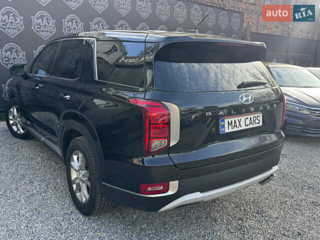 Черный Хендай Palisade, объемом двигателя 3.78 л и пробегом 144 тыс. км за 26700 $, фото 3 на Automoto.ua