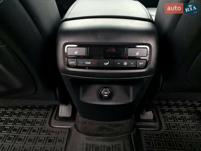 Черный Хендай Palisade, объемом двигателя 2.2 л и пробегом 107 тыс. км за 29900 $, фото 48 на Automoto.ua