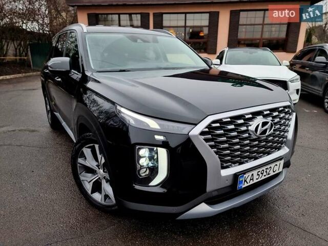 Черный Хендай Palisade, объемом двигателя 2.2 л и пробегом 107 тыс. км за 29900 $, фото 1 на Automoto.ua