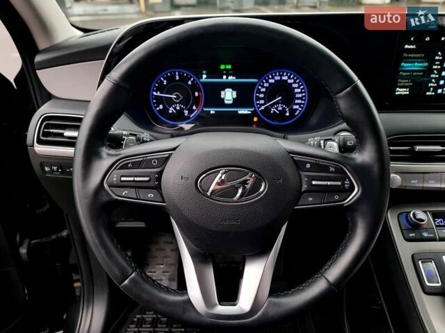 Черный Хендай Palisade, объемом двигателя 2.2 л и пробегом 107 тыс. км за 29900 $, фото 33 на Automoto.ua