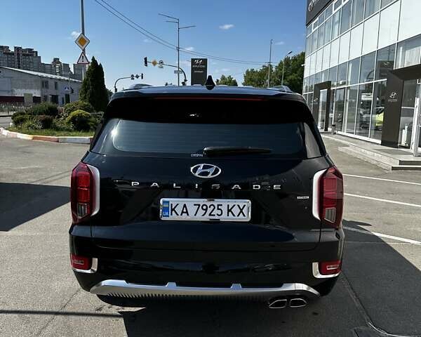 Черный Хендай Palisade, объемом двигателя 2.2 л и пробегом 25 тыс. км за 60014 $, фото 3 на Automoto.ua