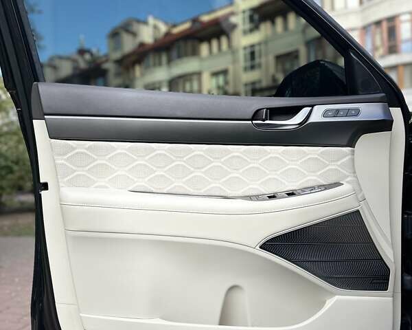 Черный Хендай Palisade, объемом двигателя 2.2 л и пробегом 25 тыс. км за 60014 $, фото 23 на Automoto.ua