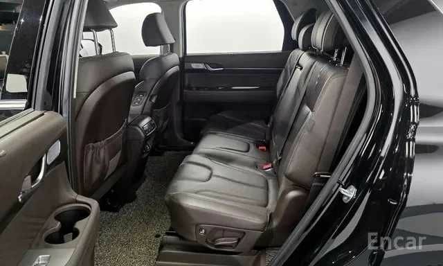 Чорний Хендай Palisade, об'ємом двигуна 2.2 л та пробігом 37 тис. км за 31000 $, фото 13 на Automoto.ua