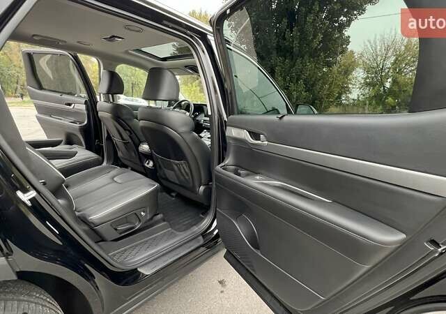 Черный Хендай Palisade, объемом двигателя 3.78 л и пробегом 13 тыс. км за 69500 $, фото 91 на Automoto.ua