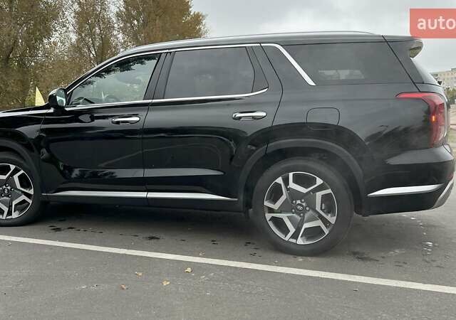 Черный Хендай Palisade, объемом двигателя 3.78 л и пробегом 13 тыс. км за 69500 $, фото 9 на Automoto.ua