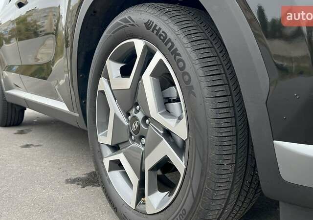 Черный Хендай Palisade, объемом двигателя 3.78 л и пробегом 13 тыс. км за 69500 $, фото 19 на Automoto.ua