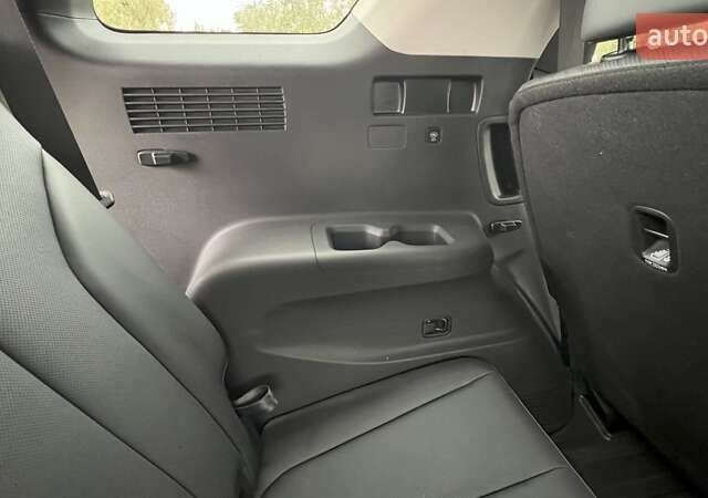 Черный Хендай Palisade, объемом двигателя 3.78 л и пробегом 13 тыс. км за 69500 $, фото 87 на Automoto.ua