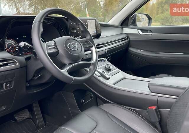 Черный Хендай Palisade, объемом двигателя 3.78 л и пробегом 13 тыс. км за 69500 $, фото 21 на Automoto.ua