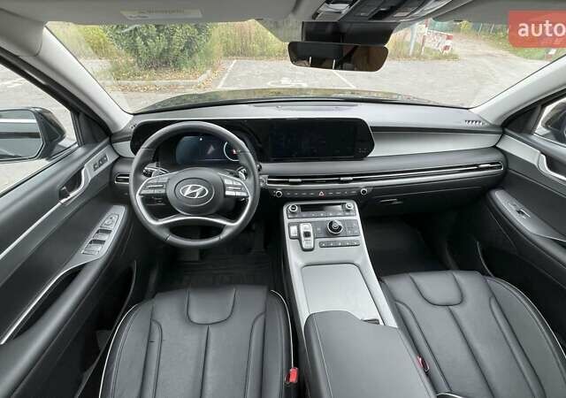 Черный Хендай Palisade, объемом двигателя 3.78 л и пробегом 13 тыс. км за 69500 $, фото 26 на Automoto.ua