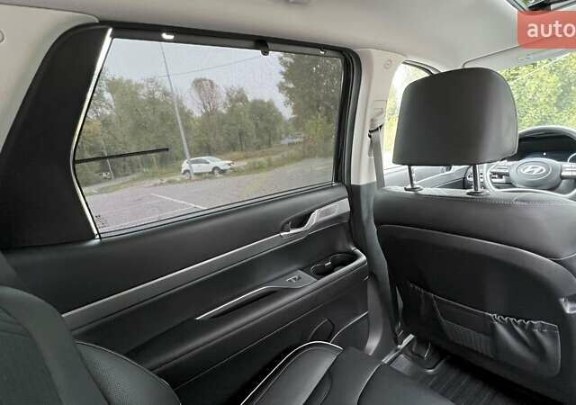 Черный Хендай Palisade, объемом двигателя 3.78 л и пробегом 13 тыс. км за 69500 $, фото 51 на Automoto.ua