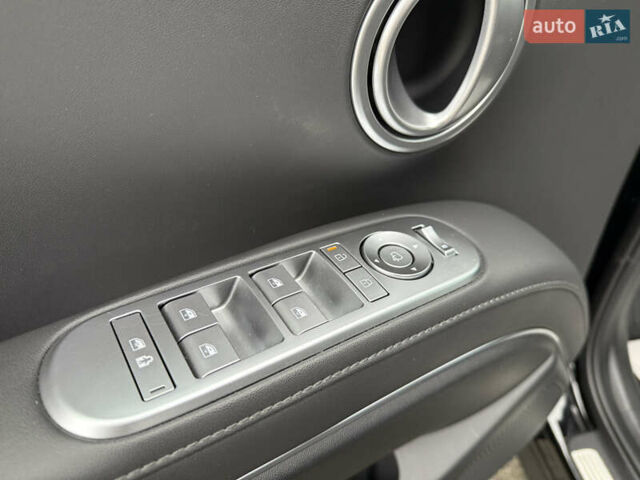 Чорний Хендай Palisade, об'ємом двигуна 2.5 л та пробігом 3 тис. км за 76000 $, фото 16 на Automoto.ua