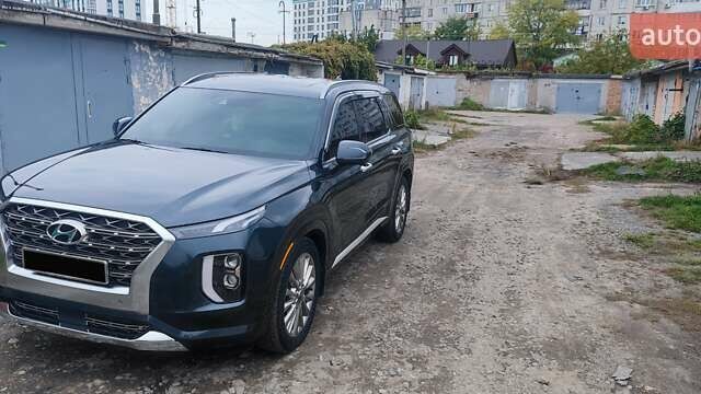 Серый Хендай Palisade, объемом двигателя 3.78 л и пробегом 72 тыс. км за 42000 $, фото 1 на Automoto.ua