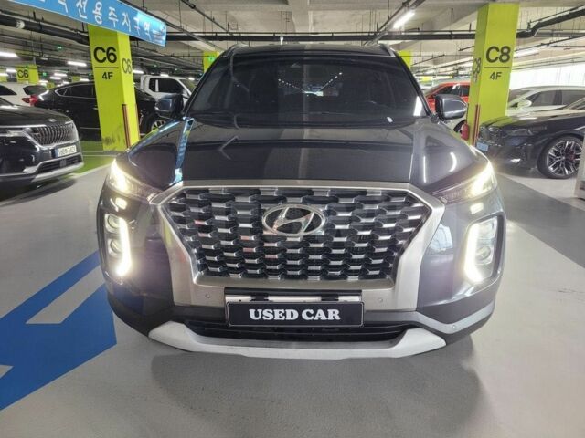 Серый Хендай Palisade, объемом двигателя 0 л и пробегом 38 тыс. км за 26700 $, фото 1 на Automoto.ua