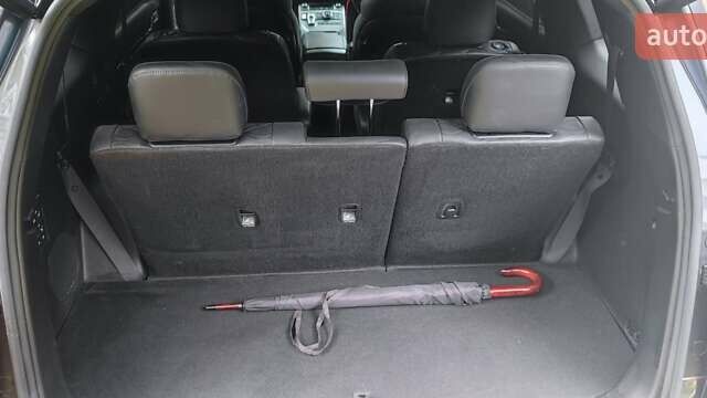 Серый Хендай Palisade, объемом двигателя 3.78 л и пробегом 72 тыс. км за 42000 $, фото 35 на Automoto.ua