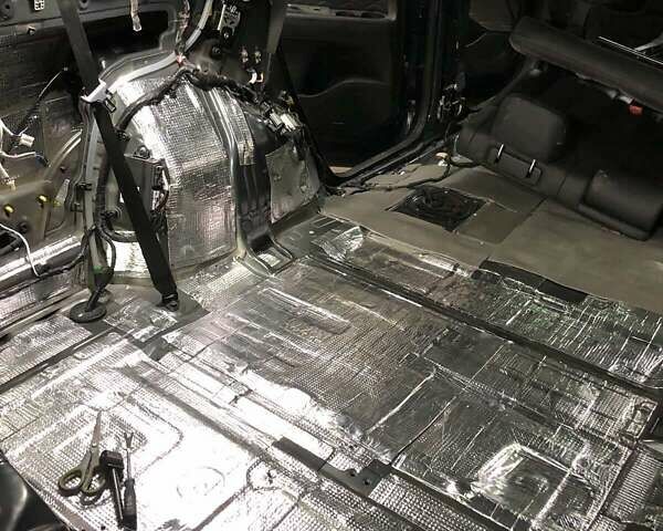 Серый Хендай Palisade, объемом двигателя 3.78 л и пробегом 72 тыс. км за 42000 $, фото 48 на Automoto.ua