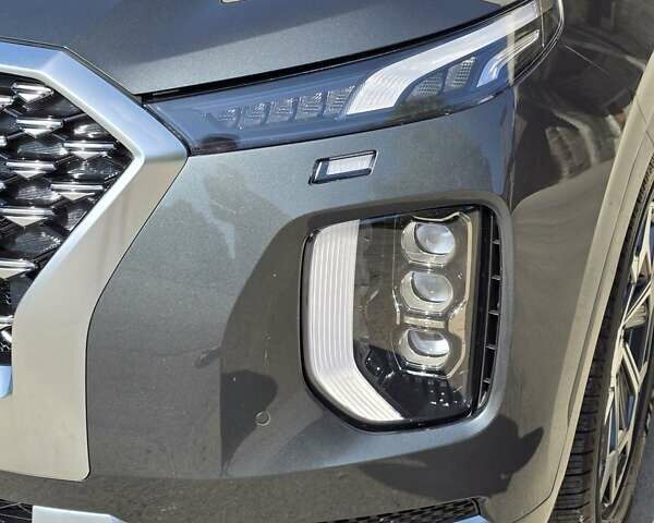 Серый Хендай Palisade, объемом двигателя 3.78 л и пробегом 42 тыс. км за 44999 $, фото 11 на Automoto.ua