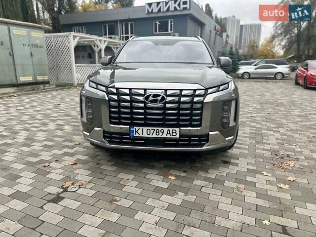 Сірий Хендай Palisade, об'ємом двигуна 3.78 л та пробігом 27 тис. км за 57000 $, фото 2 на Automoto.ua