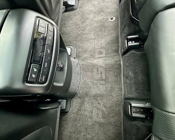 Сірий Хендай Palisade, об'ємом двигуна 3.78 л та пробігом 27 тис. км за 57000 $, фото 31 на Automoto.ua