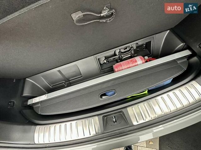 Сірий Хендай Palisade, об'ємом двигуна 3.78 л та пробігом 27 тис. км за 57000 $, фото 44 на Automoto.ua