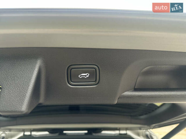 Сірий Хендай Palisade, об'ємом двигуна 2.2 л та пробігом 93 тис. км за 50800 $, фото 31 на Automoto.ua