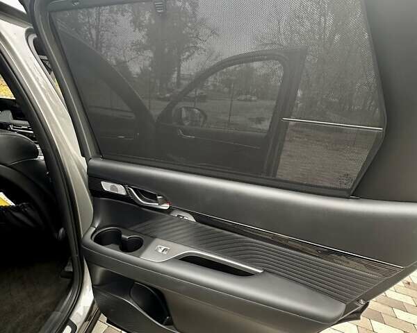 Сірий Хендай Palisade, об'ємом двигуна 3.78 л та пробігом 27 тис. км за 57000 $, фото 19 на Automoto.ua