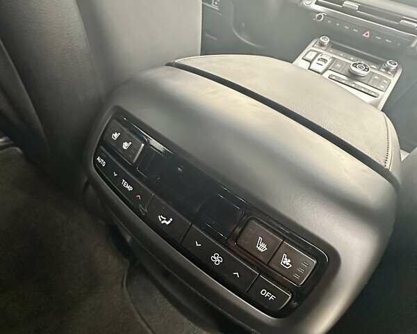 Сірий Хендай Palisade, об'ємом двигуна 3.78 л та пробігом 27 тис. км за 57000 $, фото 21 на Automoto.ua