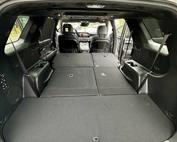 Сірий Хендай Palisade, об'ємом двигуна 3.78 л та пробігом 27 тис. км за 57000 $, фото 45 на Automoto.ua