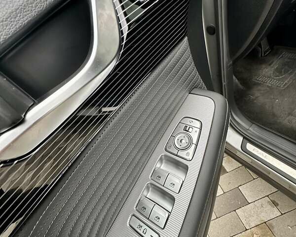 Сірий Хендай Palisade, об'ємом двигуна 3.78 л та пробігом 27 тис. км за 57000 $, фото 37 на Automoto.ua