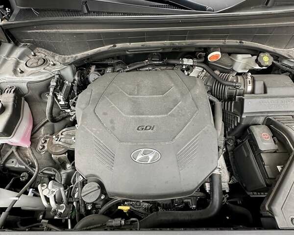 Сірий Хендай Palisade, об'ємом двигуна 3.78 л та пробігом 27 тис. км за 57000 $, фото 48 на Automoto.ua