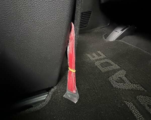 Сірий Хендай Palisade, об'ємом двигуна 3.78 л та пробігом 27 тис. км за 57000 $, фото 34 на Automoto.ua