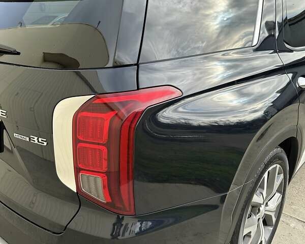 Синий Хендай Palisade, объемом двигателя 3.47 л и пробегом 115 тыс. км за 44999 $, фото 5 на Automoto.ua