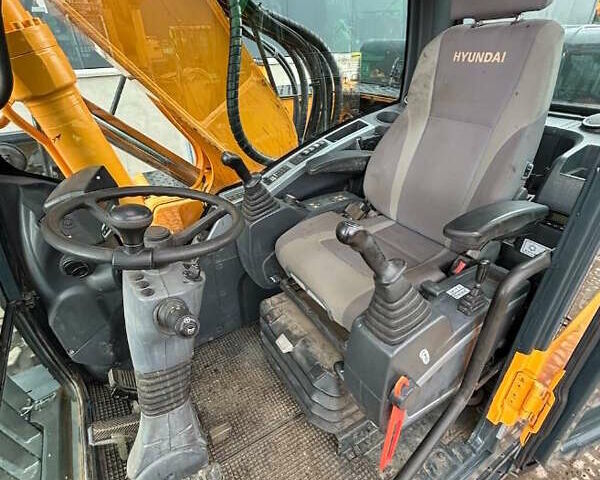 Хендай R 200-W7, объемом двигателя 0 л и пробегом 0 тыс. км за 127392 $, фото 3 на Automoto.ua