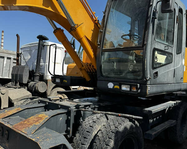 Хендай R 200-W7, об'ємом двигуна 0 л та пробігом 0 тис. км за 42000 $, фото 37 на Automoto.ua