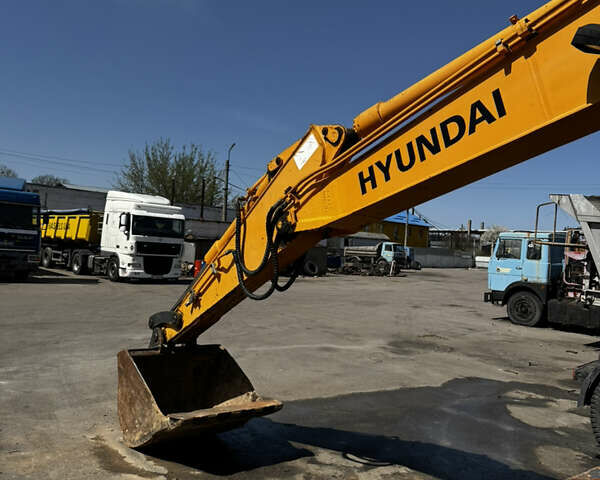 Хендай R 200-W7, об'ємом двигуна 0 л та пробігом 0 тис. км за 42000 $, фото 6 на Automoto.ua