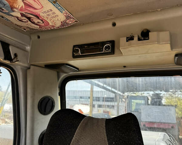 Хендай R 200-W7, об'ємом двигуна 0 л та пробігом 0 тис. км за 42000 $, фото 7 на Automoto.ua